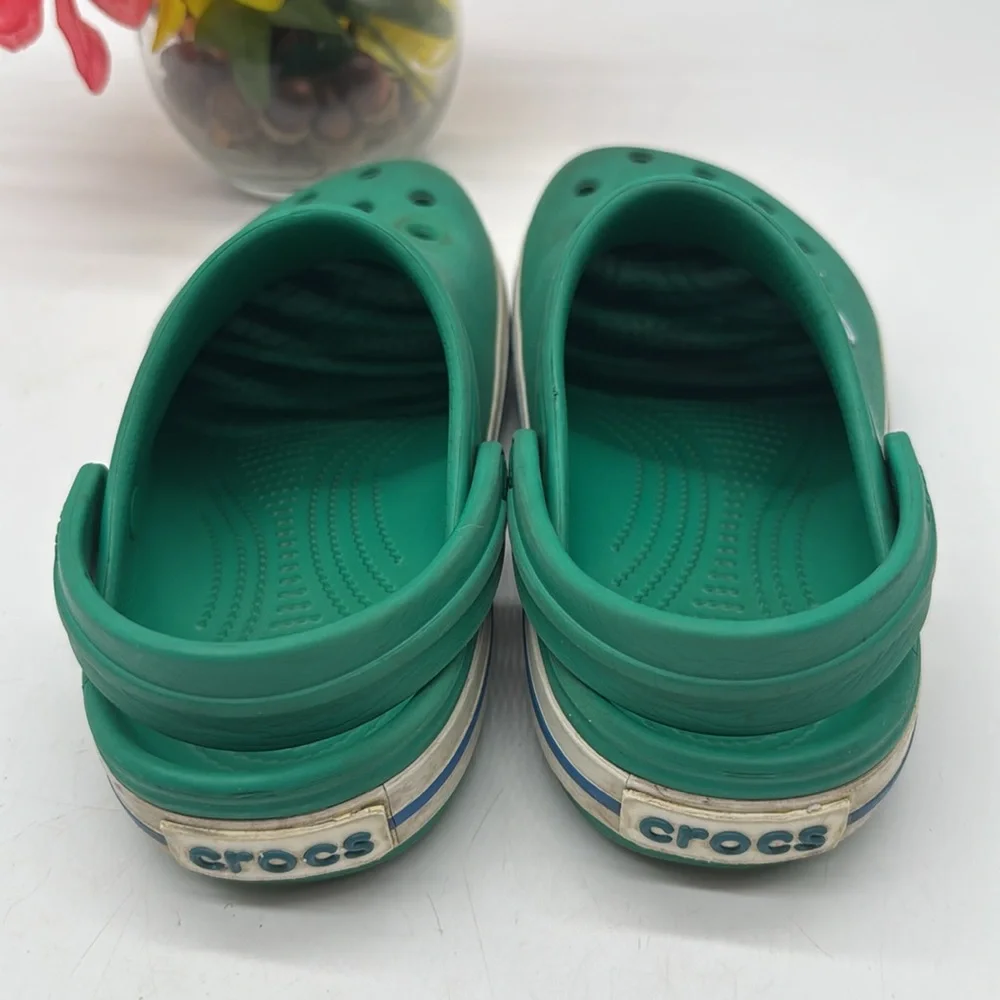 CROCS Green Water Shoes with Ventilation and Heel Strap CR7980A
